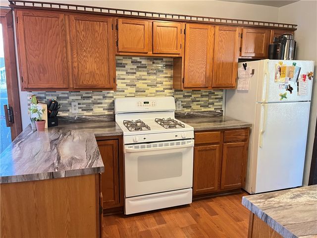 76 Hager Road, Greece, NY 14616