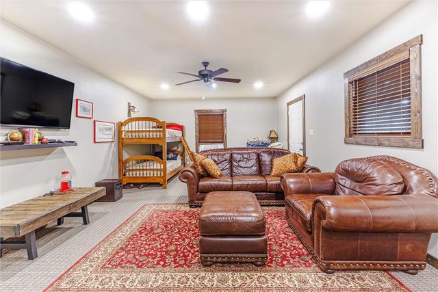 217 CR 3310, Valley Mills, TX 76689