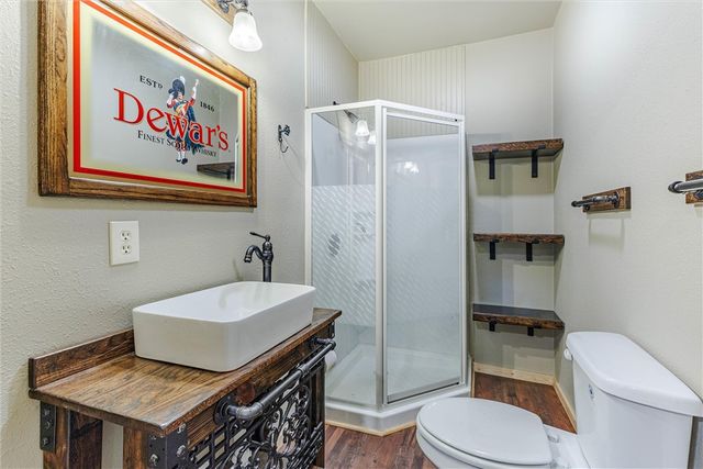 217 CR 3310, Valley Mills, TX 76689
