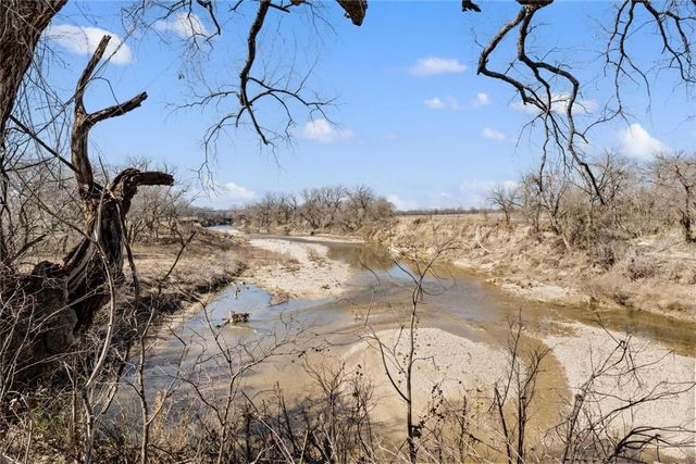 217 CR 3310, Valley Mills, TX 76689