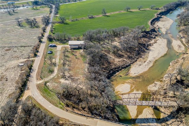 217 CR 3310, Valley Mills, TX 76689
