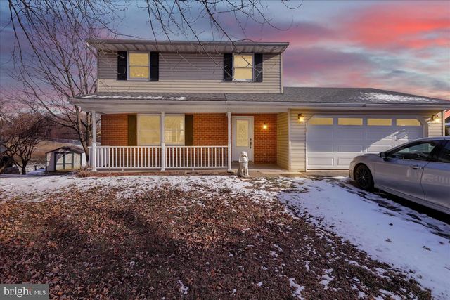 3059 BUCKTHORN DR, Lancaster, PA 17601