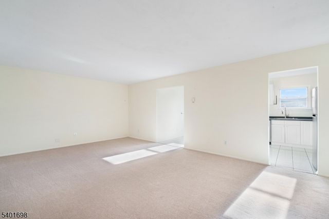 322 Richard Mine Rd F6 6, Rockaway Twp., NJ 07885