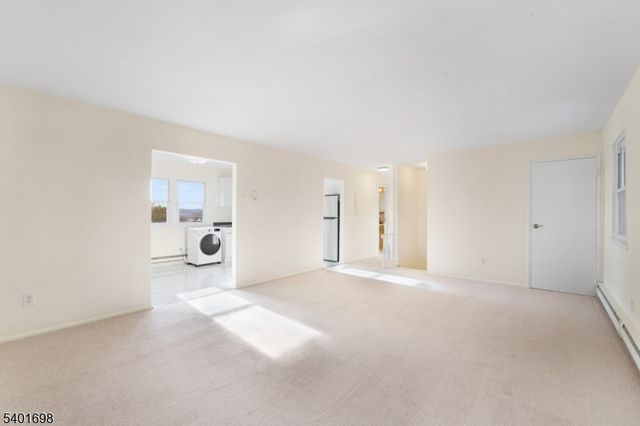 322 Richard Mine Rd F6 6, Rockaway Twp., NJ 07885