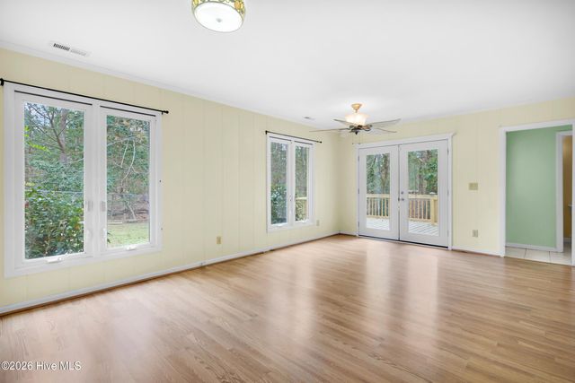 224 E Palmer Drive, New Bern, NC 28560