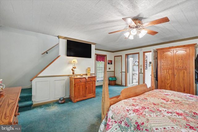 2285 BREMER RD, Dover, PA 17315