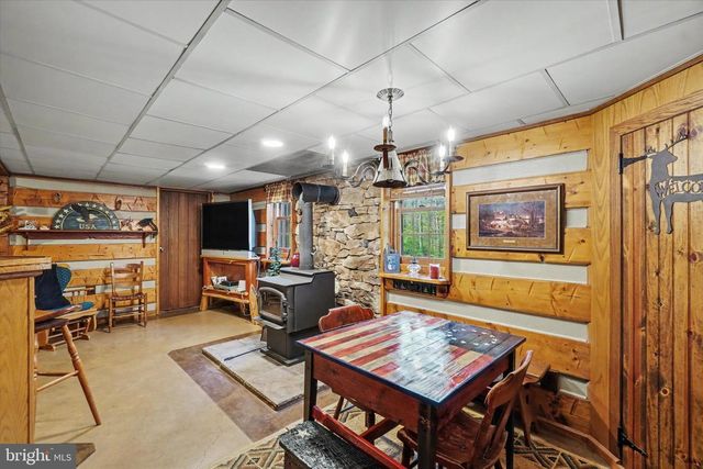 2285 BREMER RD, Dover, PA 17315