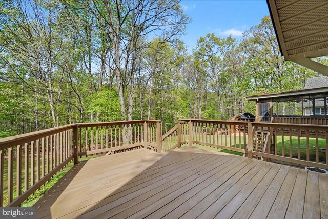 2285 BREMER RD, Dover, PA 17315