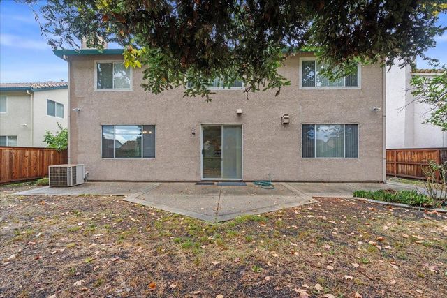 6541 Brook Hollow Cir, Stockton, CA 95219