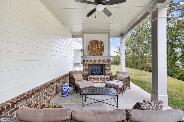 5649 Ernest Way, Flowery Branch, GA 30542