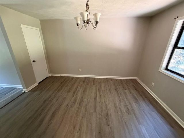 1386 Williamsburg Lane, Norcross, GA 30093