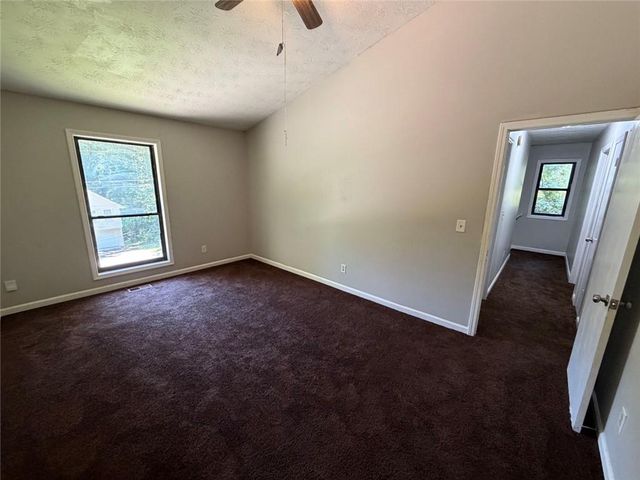 1386 Williamsburg Lane, Norcross, GA 30093