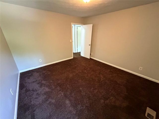 1386 Williamsburg Lane, Norcross, GA 30093