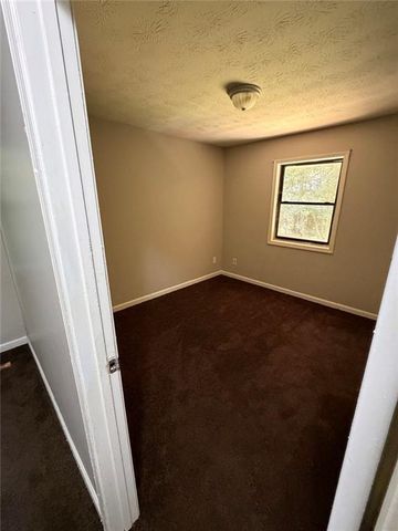 1386 Williamsburg Lane, Norcross, GA 30093