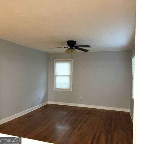 215 Murray Avenue, Hartwell, GA 30643