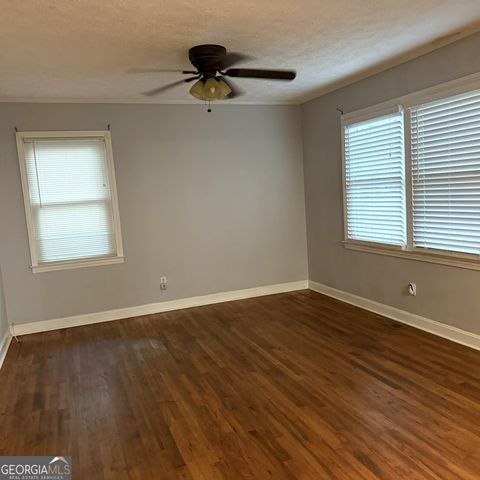 215 Murray Avenue, Hartwell, GA 30643
