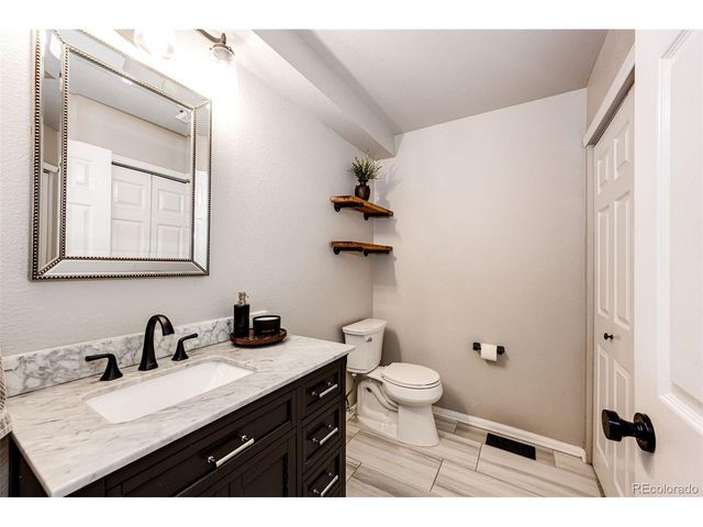 4701 Whimbrel Dr, Littleton, CO 80126