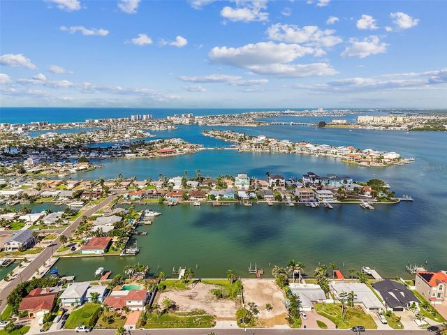 568 JOHNS PASS AVENUE, Madeira Beach, FL 33708