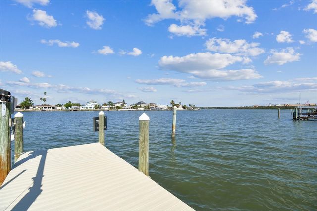 568 JOHNS PASS AVENUE, Madeira Beach, FL 33708