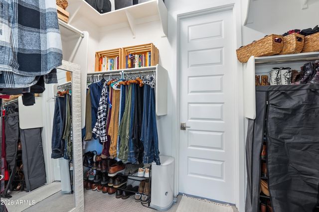 3407 E VALENCIA Drive, Phoenix, AZ 85042