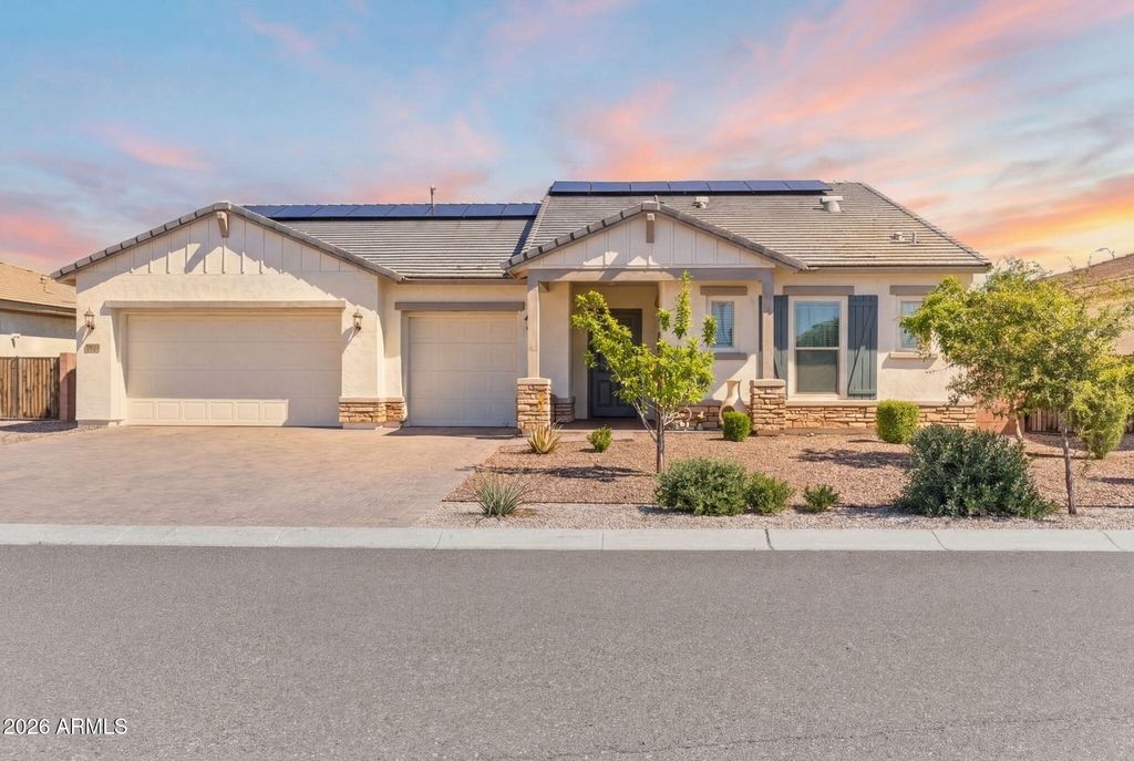 3407 E VALENCIA Drive, Phoenix, AZ 85042 — photo 2