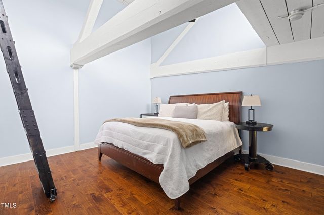 1535 Caraleigh Mills Court 221, Raleigh, NC 27603