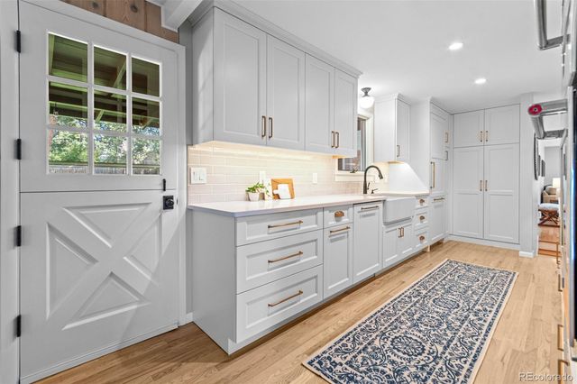 5465 W Ontario Avenue, Littleton, CO 80128