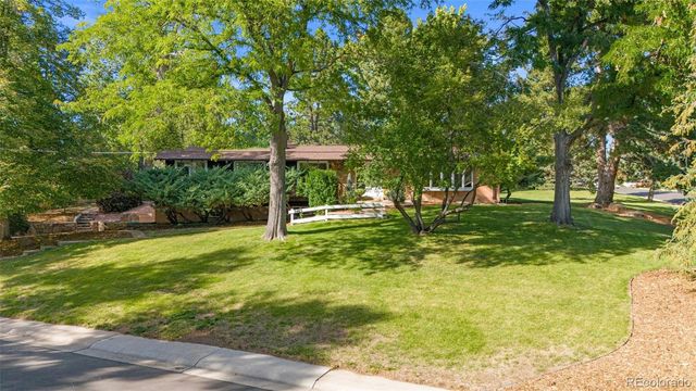 5465 W Ontario Avenue, Littleton, CO 80128