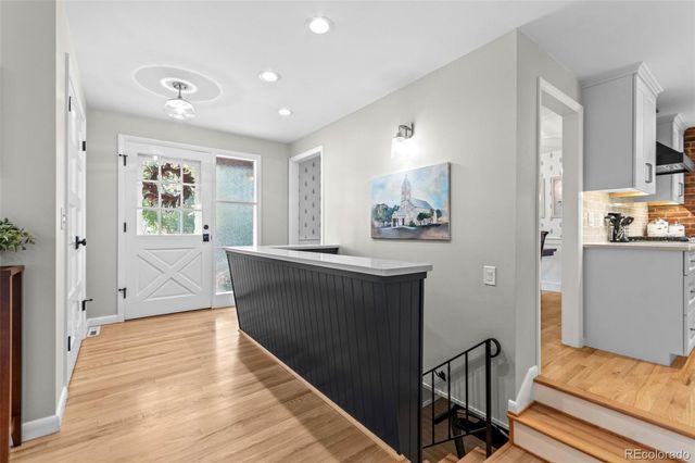 5465 W Ontario Avenue, Littleton, CO 80128