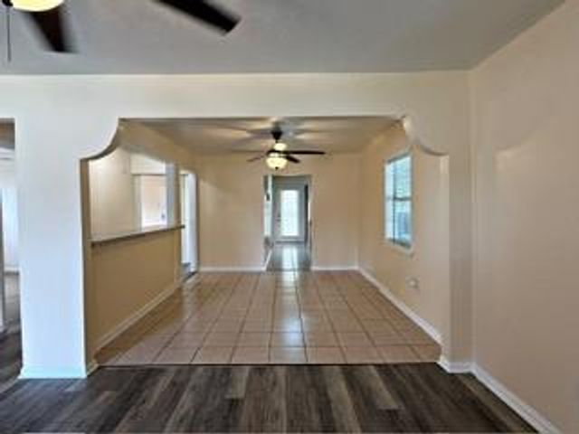 307 Campbell Avenue, Pasadena, TX 77502