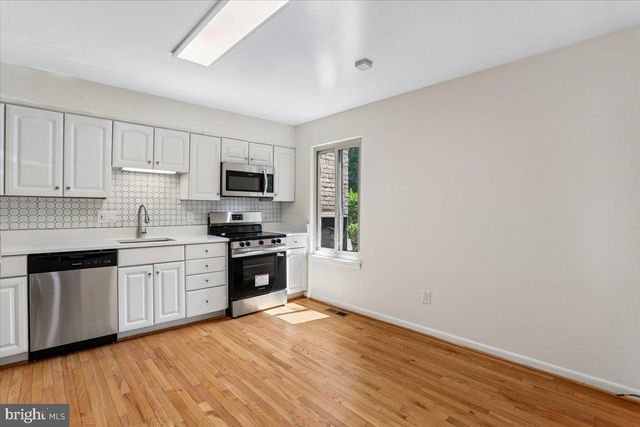 12234 GREENLEAF AVE, Potomac, MD 20854