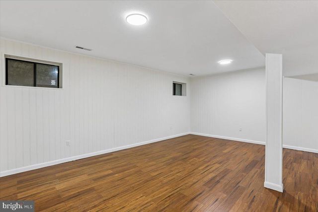 12234 GREENLEAF AVE, Potomac, MD 20854