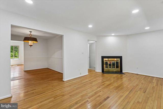 12234 GREENLEAF AVE, Potomac, MD 20854