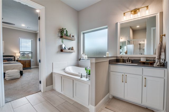 7441 Desert Willow Lane, Ovilla, TX 75154