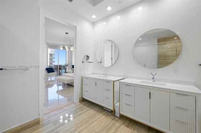 15901 Collins Ave 4103, Sunny Isles Beach, FL 33160