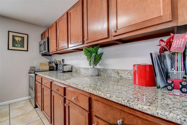 3104 E 21ST AVENUE, Tampa, FL 33605