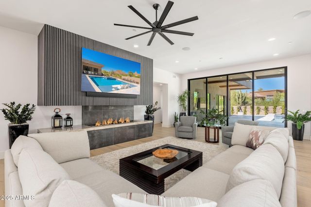 10160 E SADDLE HORN Trail, Scottsdale, AZ 85255