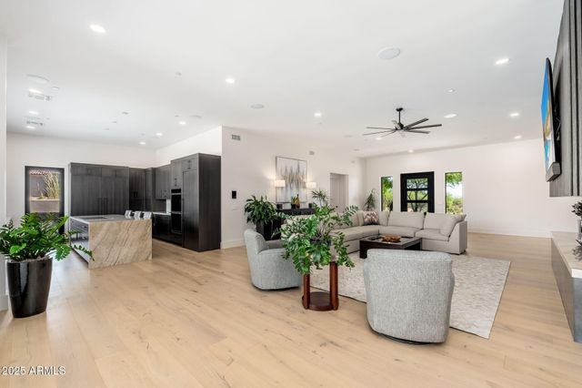 10160 E SADDLE HORN Trail, Scottsdale, AZ 85255