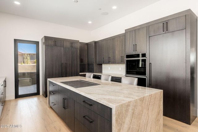 10160 E SADDLE HORN Trail, Scottsdale, AZ 85255