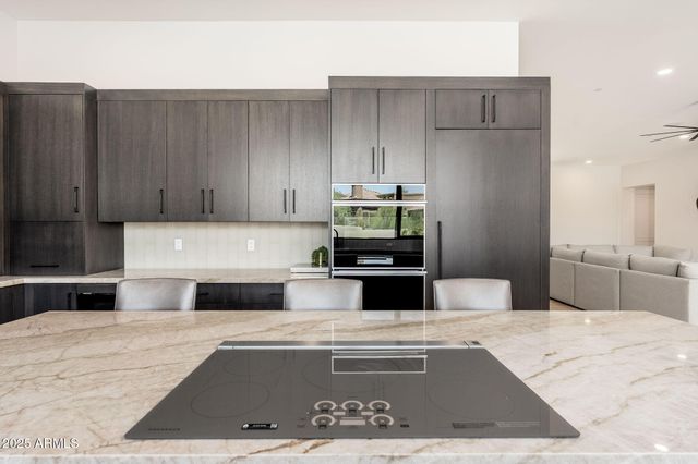 10160 E SADDLE HORN Trail, Scottsdale, AZ 85255