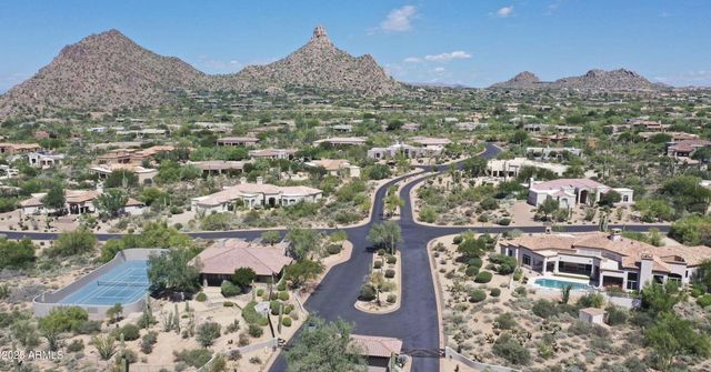10160 E SADDLE HORN Trail, Scottsdale, AZ 85255