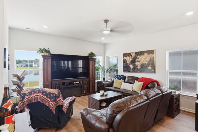 1216 Black Skimmer Street, Summerville, SC 29485