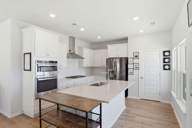 1216 Black Skimmer Street, Summerville, SC 29485
