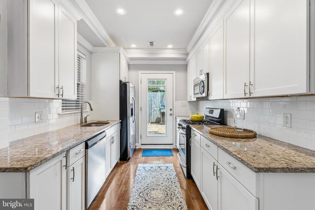 721 S PORT ST, Baltimore, MD 21224