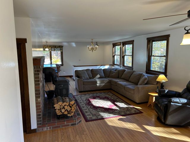 35 Indian Pond Road, Orford, NH 03777