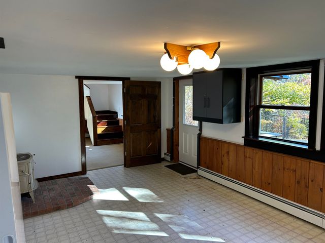 35 Indian Pond Road, Orford, NH 03777