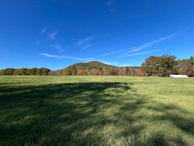 35 Indian Pond Road, Orford, NH 03777