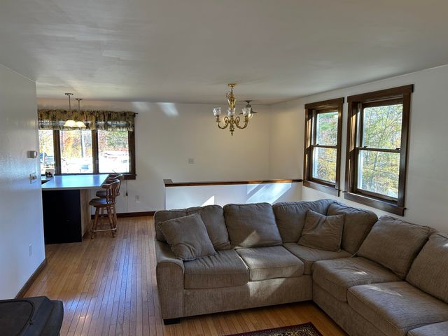 35 Indian Pond Road, Orford, NH 03777