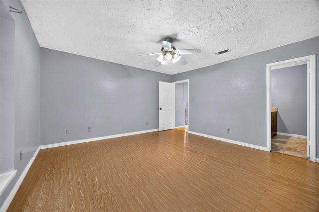 15818 Manfield Drive, Houston, TX 77082