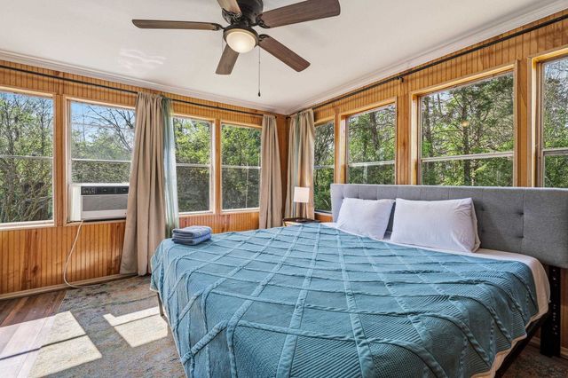 702 RICHVIEW RD, Rileyville, VA 22650